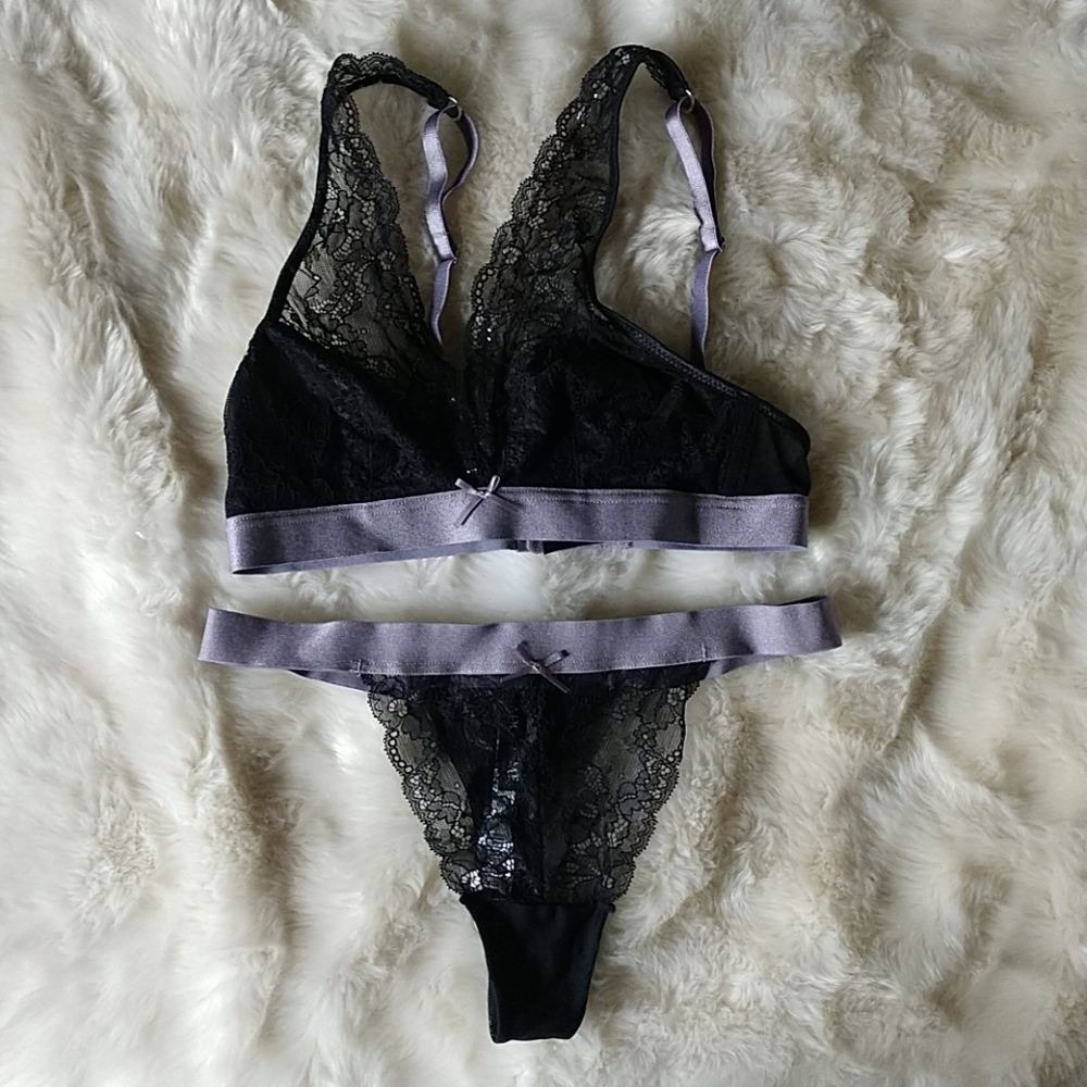 Adore Me Black and Purple Bralette Set